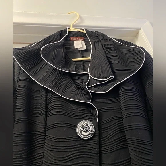 BNWT jacket - Picture 4 of 6